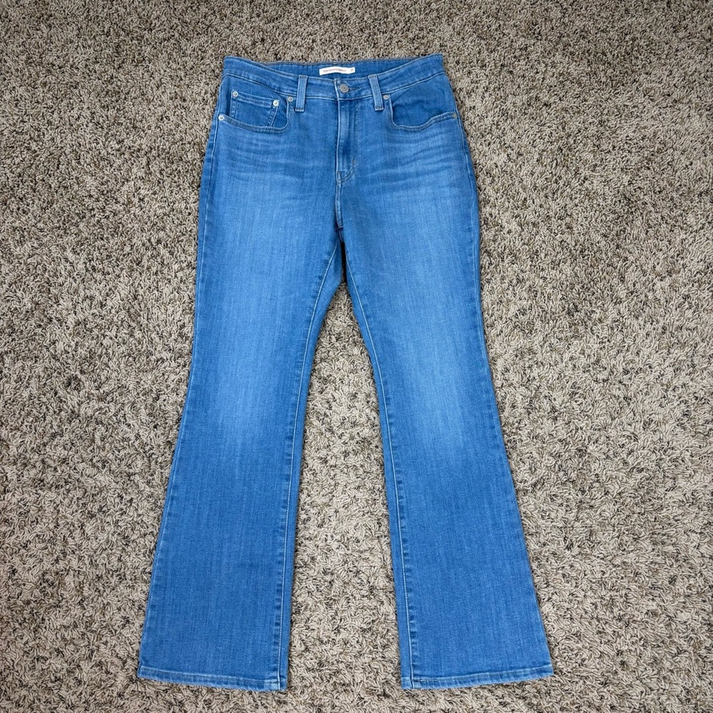 Levis Jeans‎ Womens 31 Blue 725 High Rise Boot Cut Zip Fly 5 Pocket Design Denim